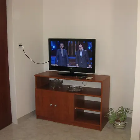 Veljka Πανσιόν